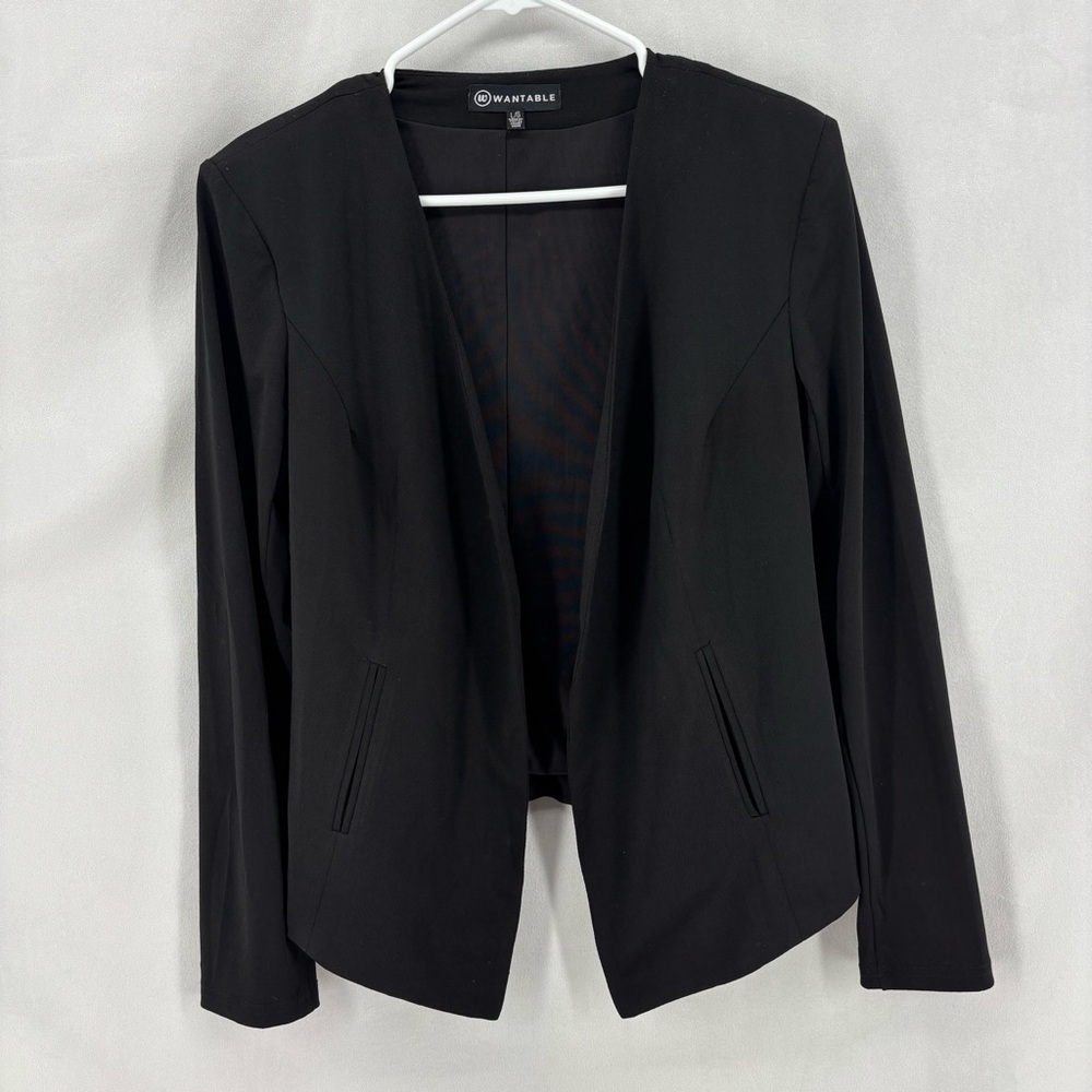 Wantable women’s large open front blacker jacket shoulder pads business work